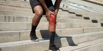 Problemas nos joelhos: 5 sintomas que precisam ser analisados por um médico