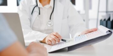 Saúde da mulher: entenda as cirurgias para o câncer ginecológico