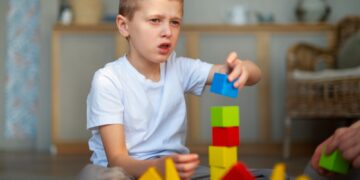 Desafios legais e educacionais para alunos autistas no Brasil