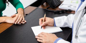 Planos não podem negar clientes negativados, decide STJ