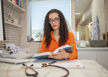 Zoonoses: Infectologista Dra. Keilla Freitas alerta sobre riscos e formas de prevenção