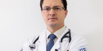 O Fardo Invisível do Envelhecimento: Combater Sarcopenia e Fragilidade para uma Velhice Plena