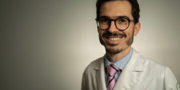 Brasil se destaca em cirurgias plásticas e especialista alerta para cuidados antes de escolher um procedimento