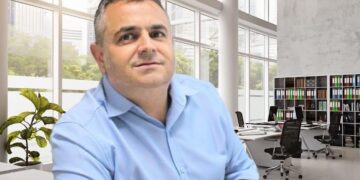 De faxineiro a franqueador: a inspiradora trajetória de Roberto Pedroso — e por que investir na Óptica Center pode ser sua grande oportunidade