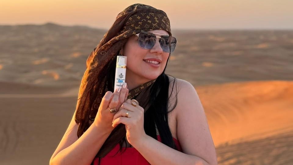 Brasileira é reconhecida em Dubai como destaque internacional na estética avançada