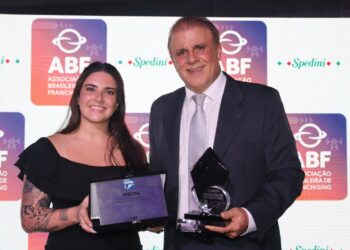 Empresa paranaense consolida expansão e conquista reconhecimento máximo do franchising nacional