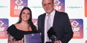 Empresa paranaense consolida expansão e conquista reconhecimento máximo do franchising nacional
