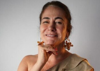 Dra. Vanessa Cairolli, referência em saúde feminina integrativa ginecologista alia medicina preventiva, fisiologia hormonal e longevidade