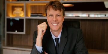Dr. Alessandro Schuffner é nome de  destaque em reprodução assistida