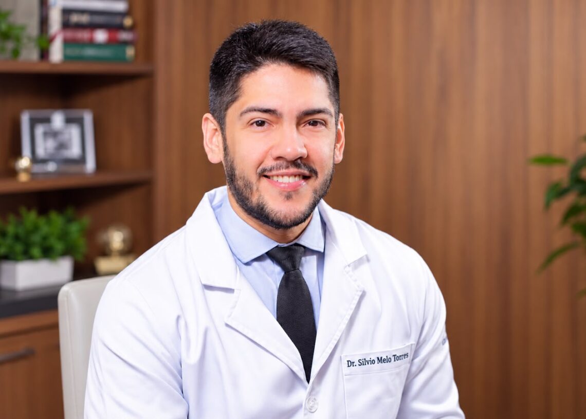 Dr. Silvio Melo Torres é destaque em cirurgia oncológica